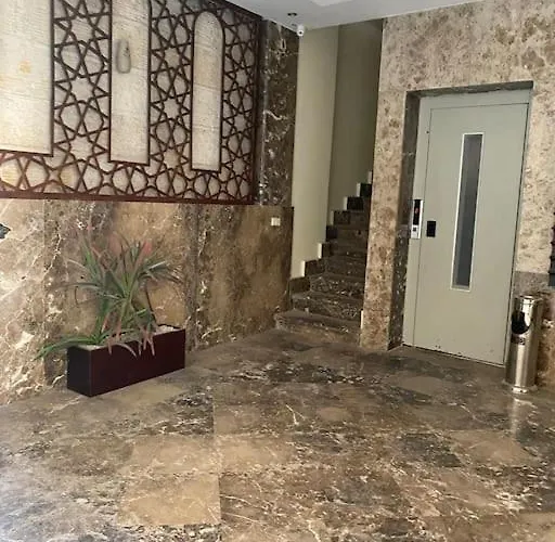 One Bedroom With Sea View In The Centre *
